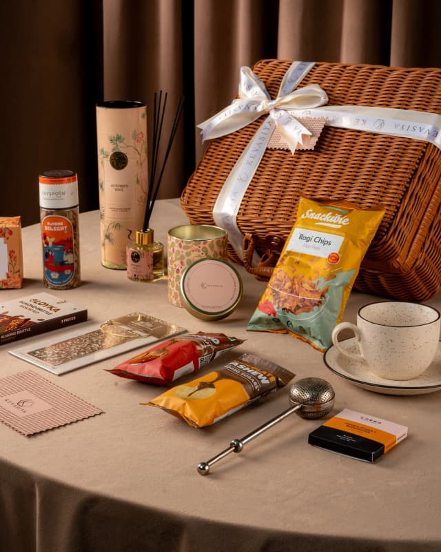 Gift box /images/form/form (1).webp