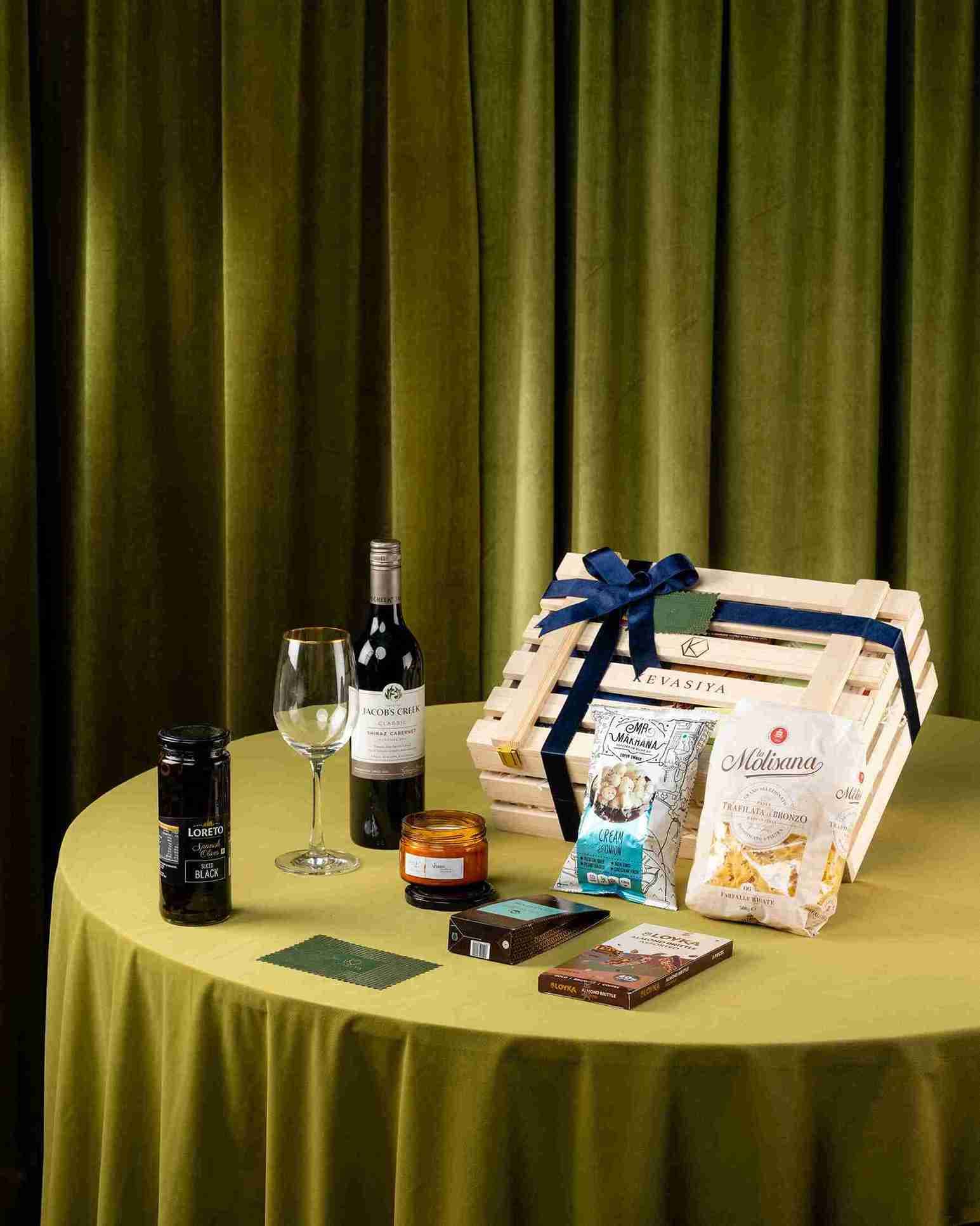 Wine and Delight Crate